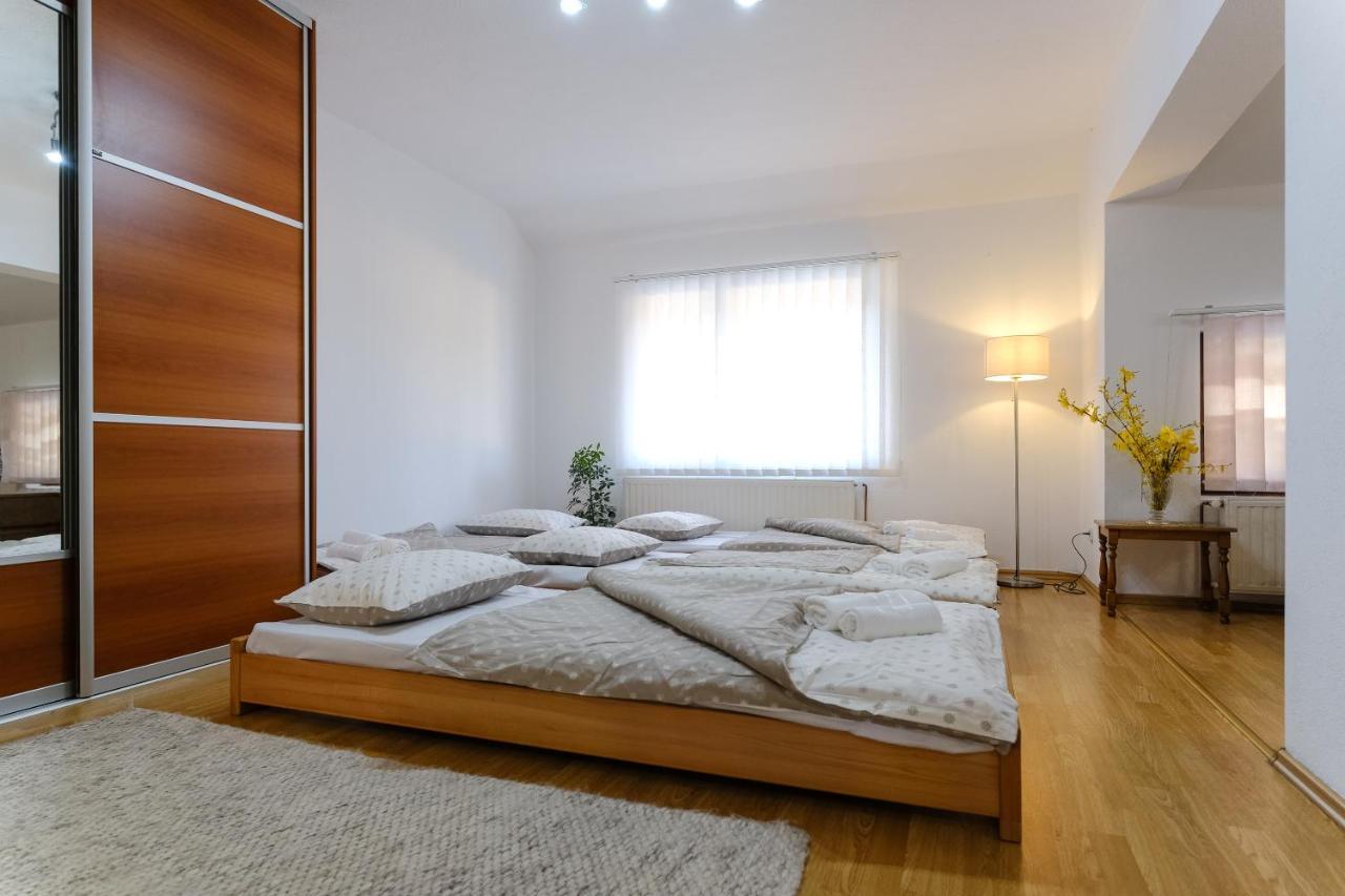 The Cosmic Gate Apartments Вісоко Екстер'єр фото