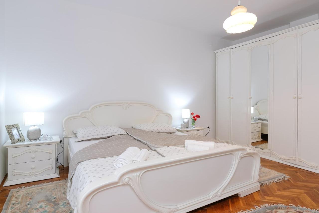 The Cosmic Gate Apartments Вісоко Екстер'єр фото