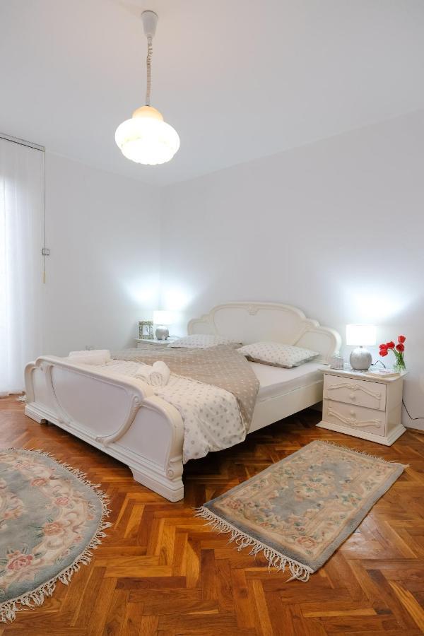 The Cosmic Gate Apartments Вісоко Екстер'єр фото