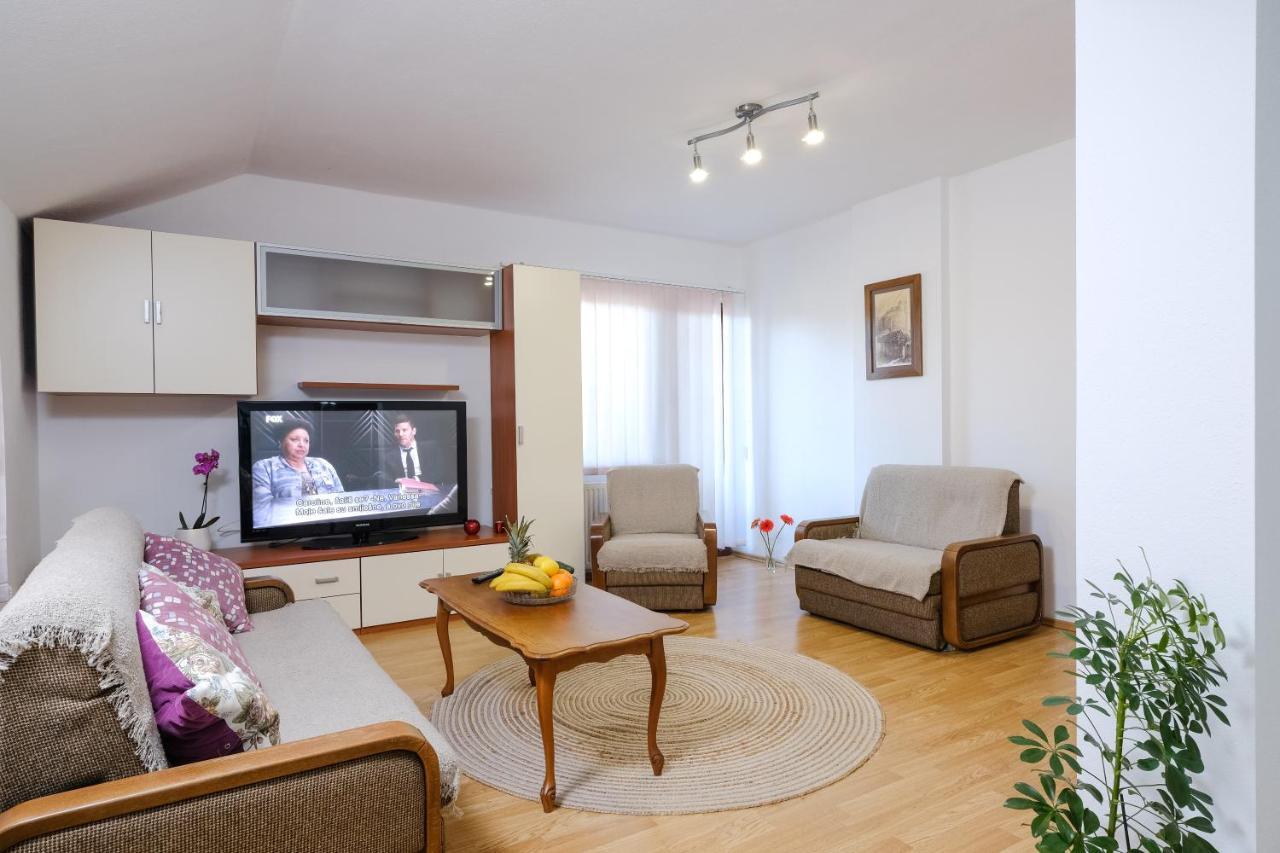The Cosmic Gate Apartments Вісоко Екстер'єр фото